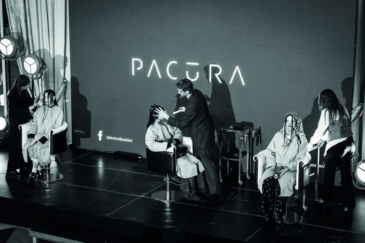 Kristof Pacura podczas pokazu